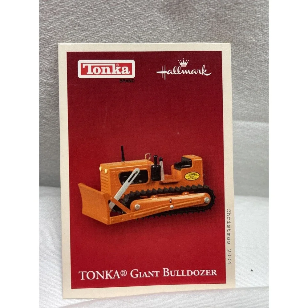 2004 Hasbro Hallmark Keepsake Tonka Giant Bulldozer Ornament Christmas Tree NIB